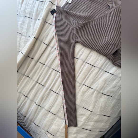 Abercrombie & Fitch Brown Ribbed Crop Top - Picture 11 of 11